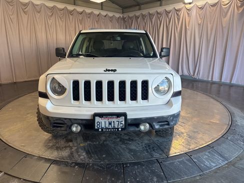 Used 2017 Jeep Patriot Sport w/ Power Value Group image 2