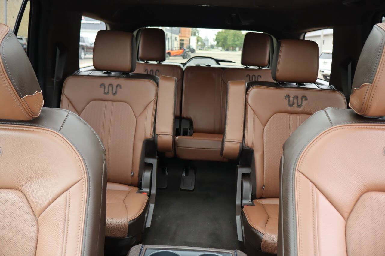 Used 2024 Ford Expedition King Ranch AWD/4WD image 6