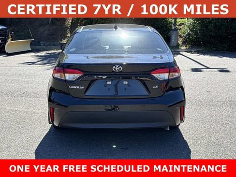 Used 2025 Toyota Corolla LE FWD image 3