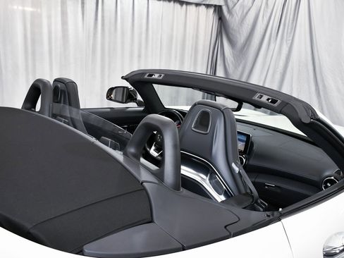 Used 2018 Mercedes-Benz AMG GT Roadster image 84