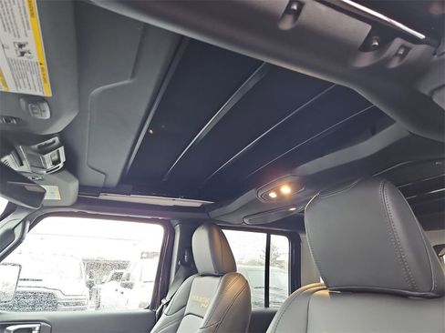 New 2025 Jeep Wrangler Unlimited Rubicon 392 image 28