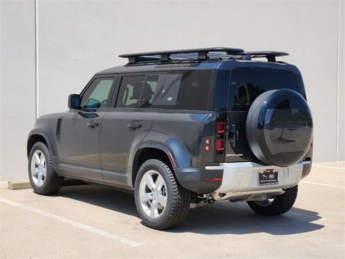 New 2024 Land Rover Defender 110 S image 5