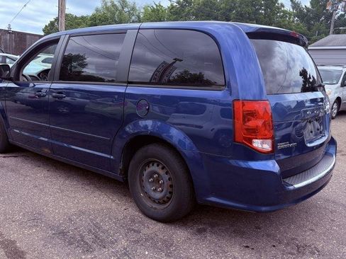 Used 2011 Dodge Grand Caravan Express w/ PWR Window Group FWD image 4