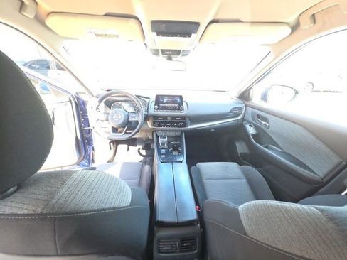 Used 2023 Nissan Rogue SV image 26