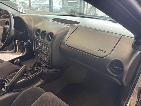 Used 2000 Pontiac Firebird Coupe image 14