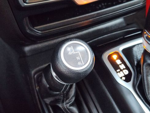 Used 2024 Jeep Wrangler Sport AWD/4WD image 27