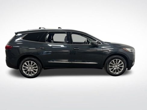 Used 2020 Buick Enclave Essence w/ Sound and Sites Package image 9