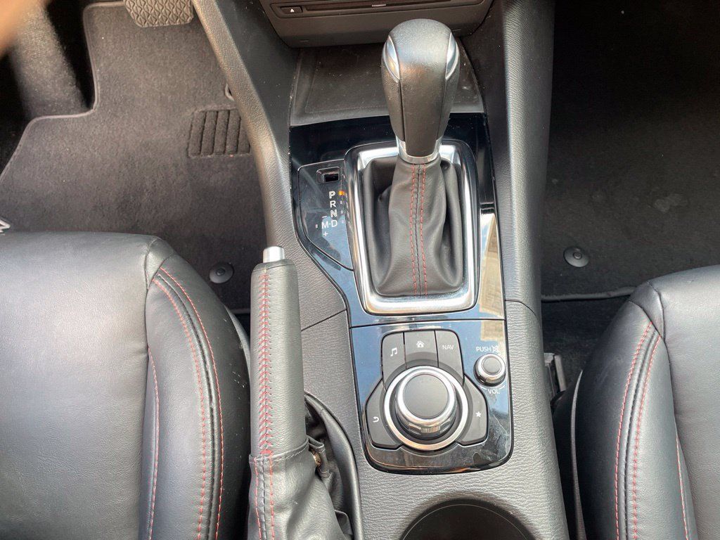 Used 2014 MAZDA MAZDA3 i Grand Touring FWD image 14