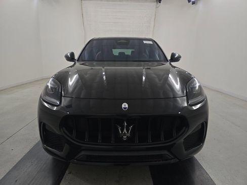 Used 2023 Maserati Grecale Modena image 2