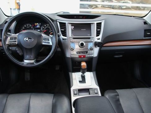 Used 2014 Subaru Outback 2.5i Limited image 29