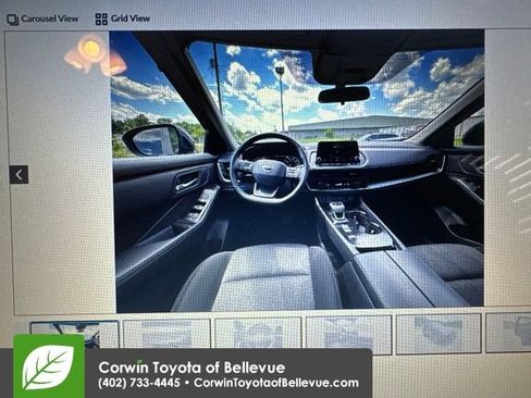 Used 2025 Nissan Rogue SV FWD image 15