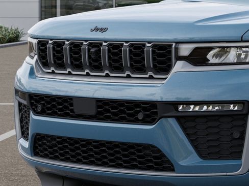 New 2026 Jeep Grand Cherokee L Limited image 37