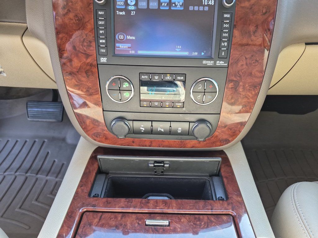 Used 2013 Chevrolet Tahoe LTZ RWD image 28