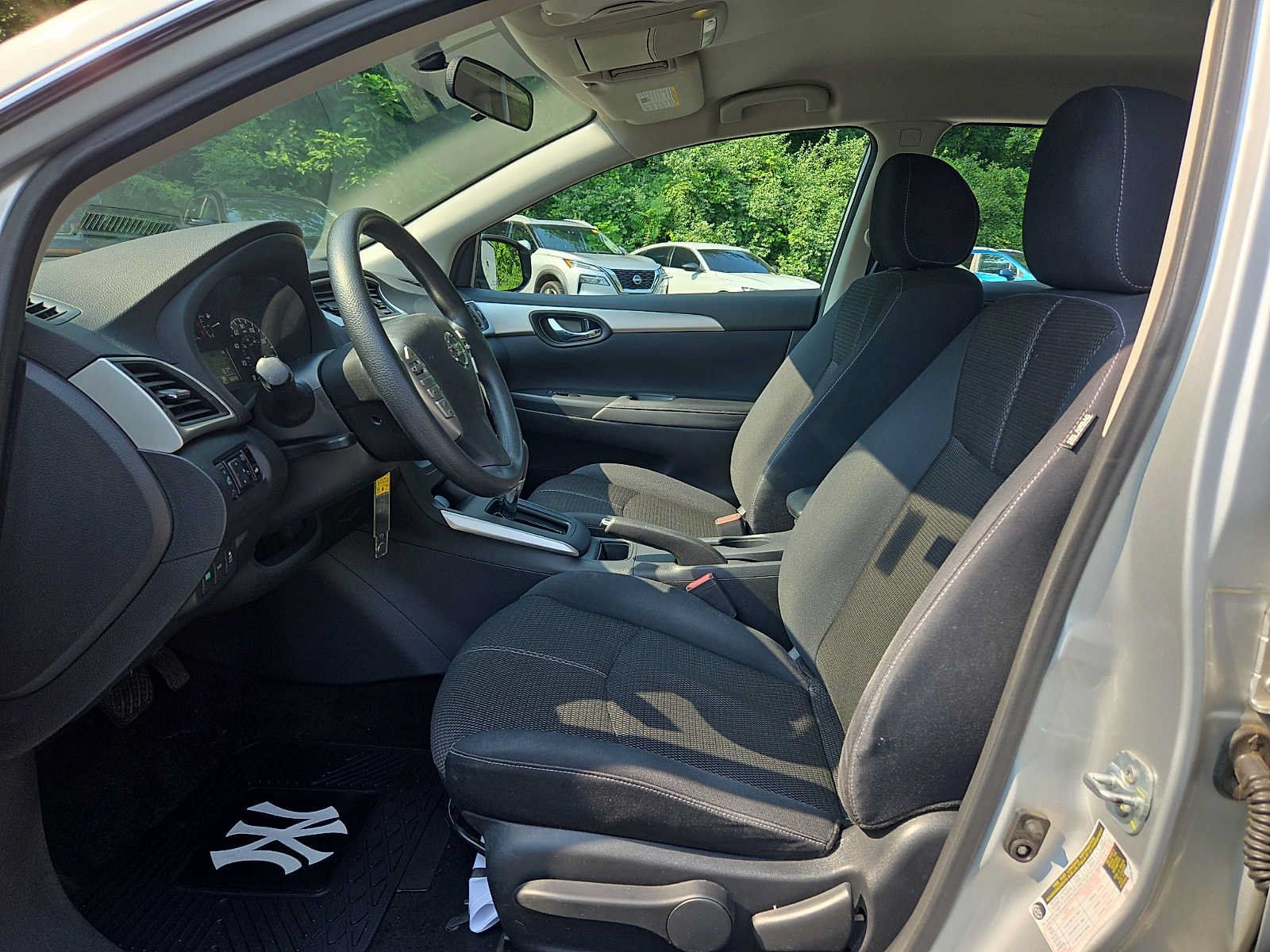 Used 2017 Nissan Sentra S FWD image 13