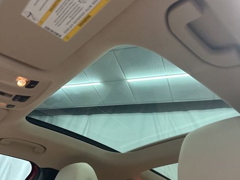 Certified 2020 Mercedes-Benz GLA 250 image 22