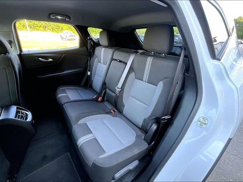 Used 2025 Chevrolet Blazer LT AWD/4WD image 22