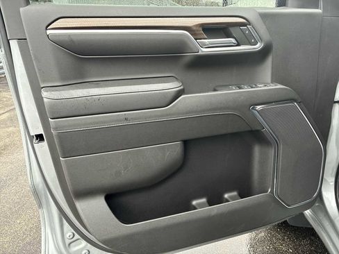 Used 2024 Chevrolet Silverado 1500 LT image 22