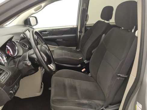 Used 2017 Dodge Grand Caravan SE w/ Power Window Group FWD image 17