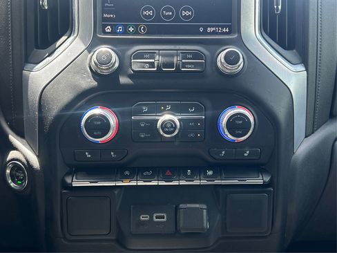 Used 2021 GMC Sierra 1500 Elevation w/ LPO, Elevation Black Package image 30