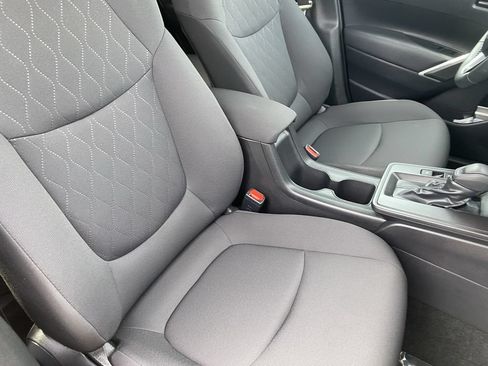 Certified 2026 Toyota Corolla Cross LE w/ Moonroof Package FWD image 16