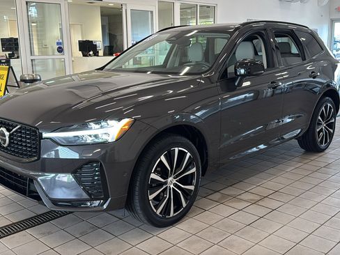 Certified 2023 Volvo XC60 B5 Plus w/ Climate Package AWD/4WD image 9