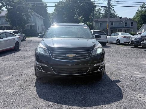 Used 2017 Chevrolet Traverse LT AWD/4WD image 7
