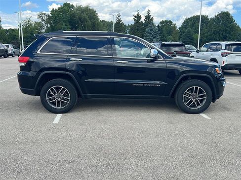 Used 2019 Jeep Grand Cherokee Limited AWD/4WD image 20