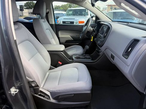 Used 2017 GMC Canyon 2WD Crew Cab w/ Convenience Package image 14