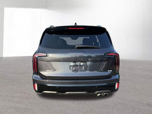Certified 2025 Kia Telluride SX Prestige X-Line AWD/4WD image 4
