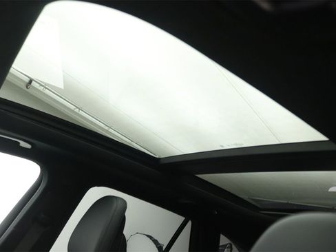 New 2026 Mercedes-Benz GLC 300 image 14