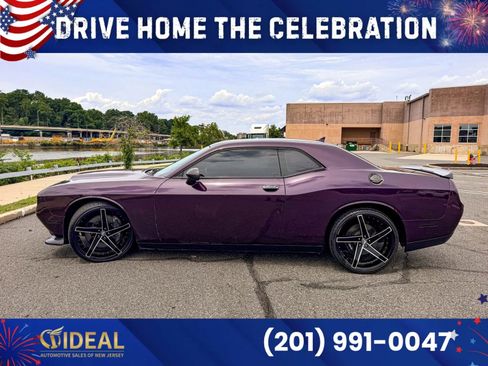Used 2021 Dodge Challenger R/T Scat Pack w/ Dynamics Package RWD image 8