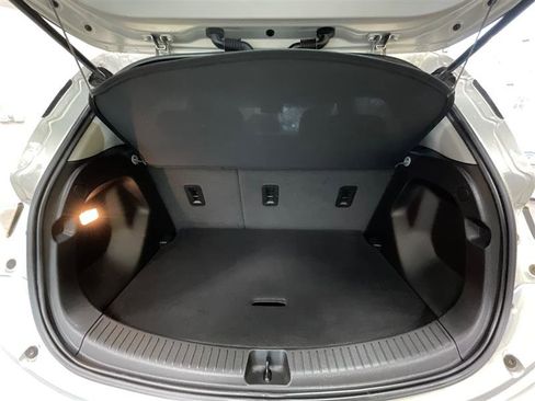 Used 2023 Chevrolet Bolt LT image 20