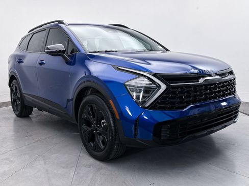 Certified 2025 Kia Sportage X-Line AWD/4WD image 11