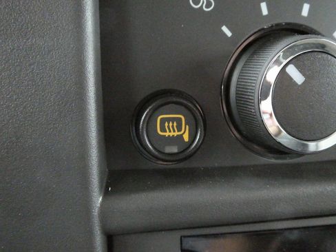 New 2025 GMC Savana 3500 w/ Driver Convenience Package RWD image 40
