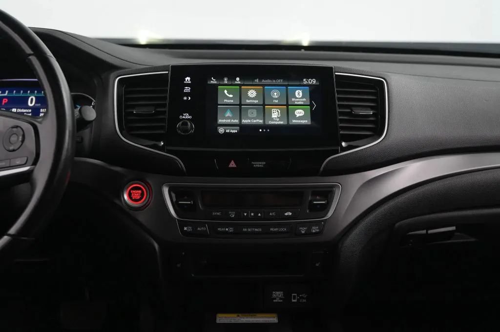 Used 2021 Honda Pilot Special Edition image 32
