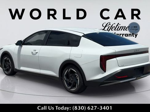 Used 2025 Kia K4 EX FWD image 5