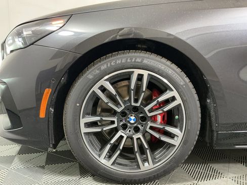 New 2026 BMW 530i w/ M Sport Package RWD image 8
