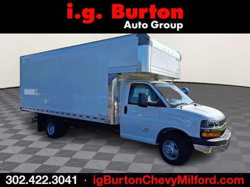 New 2024 Chevrolet Express 4500 Extended w/ Power Convenience Package RWD image 1