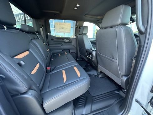 New 2026 GMC Sierra 1500 AT4 w/ AT4 Premium Package image 31