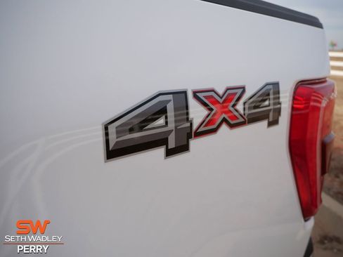 Used 2021 Ford F150 XLT w/ Equipment Group 302A High image 12