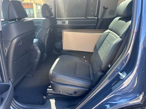 New 2026 Hyundai Santa Fe Limited AWD/4WD image 25