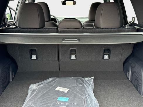 New 2026 Subaru Forester Premium AWD/4WD image 12