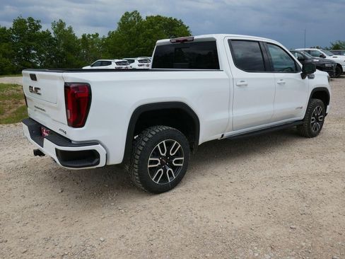 New 2026 GMC Sierra 1500 AT4 w/ AT4 Premium Package AWD/4WD image 4