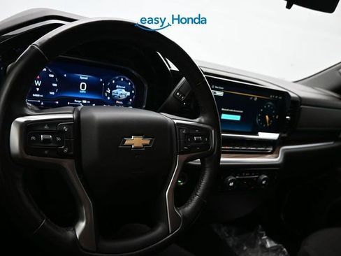 Used 2022 Chevrolet Silverado 1500 LT w/ Protection Package AWD/4WD image 10