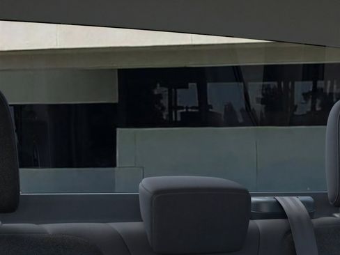 New 2025 Ford Maverick XLT w/ XLT Luxury Package image 24