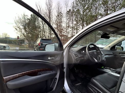 Used 2018 Acura MDX SH-AWD w/ Technology Package image 14