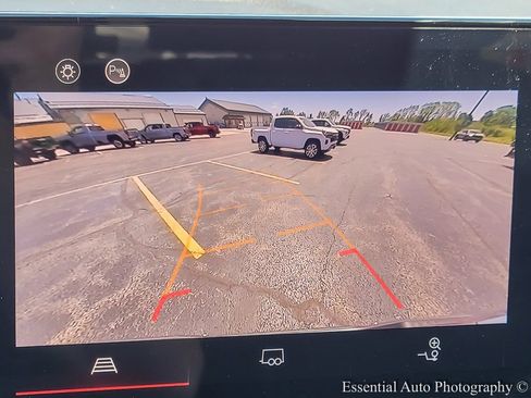 New 2025 GMC Canyon Elevation w/ Convenience Package image 13