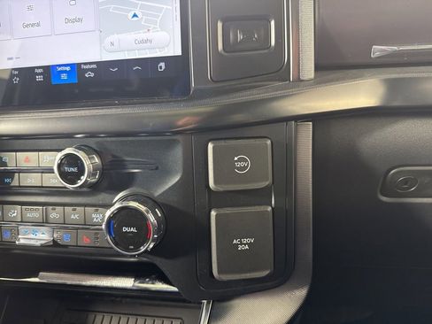 New 2025 Ford F150 Platinum w/ Equipment Group 702A High image 31