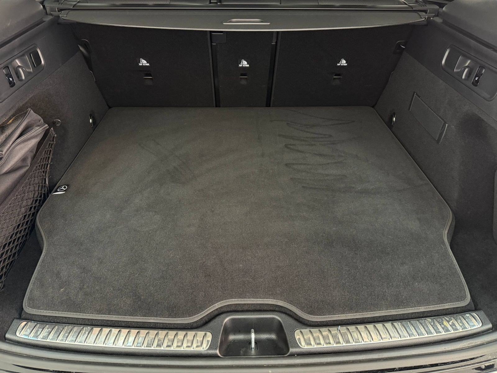 Used 2025 Mercedes-Benz GLC 350e 4MATIC image 21