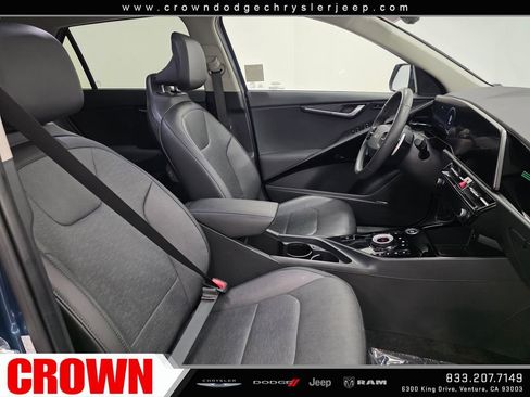 Used 2023 Kia Niro Wave FWD image 11